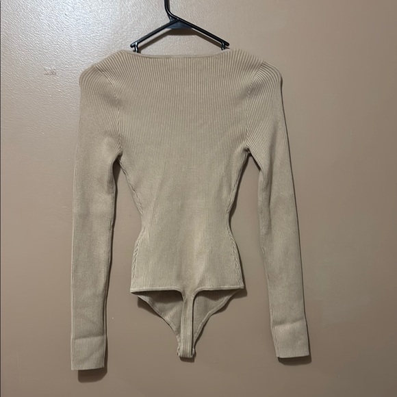 Elegant Tan Long Sleeve Bodysuit - Picture 3 of 3